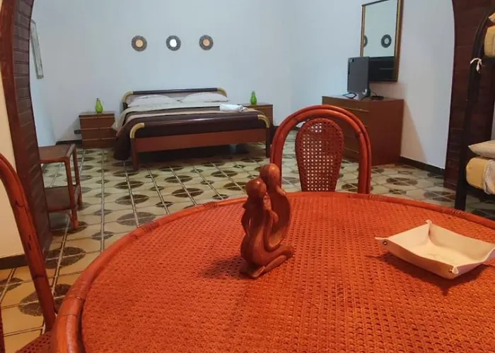 Casa Di Mitri Oda ve Kahvaltı 3*