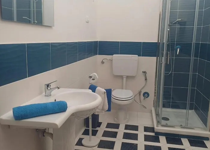 Oda ve Kahvaltı Casa Di Mitri 3*