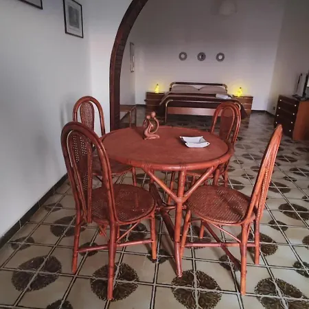 Nocleg ze śniadaniem Casa Di Mitri Carini