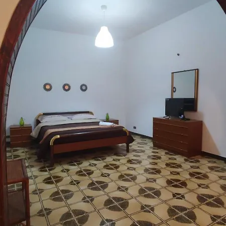Casa Di Mitri *