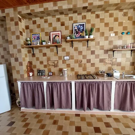 Casa Di Mitri Bed & Breakfast Carini